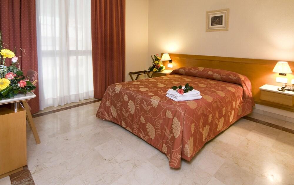 Hotel Central Caravaca Caravaca De La Cruz Eksteriør billede